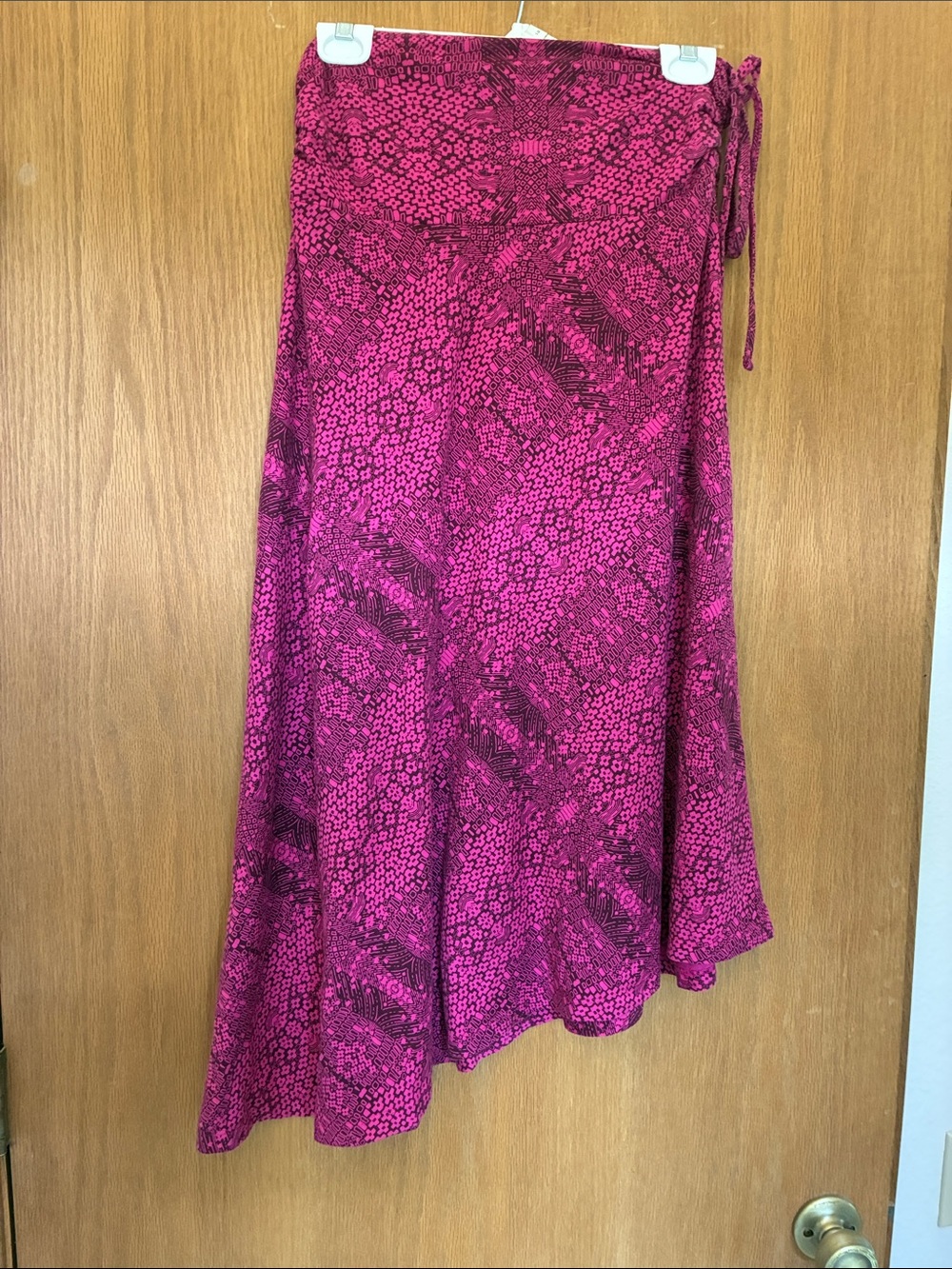 Fuchsia Printed high low hem Skirt